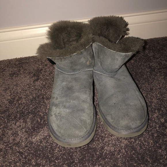 UGG Shoes - Grey mini uggs